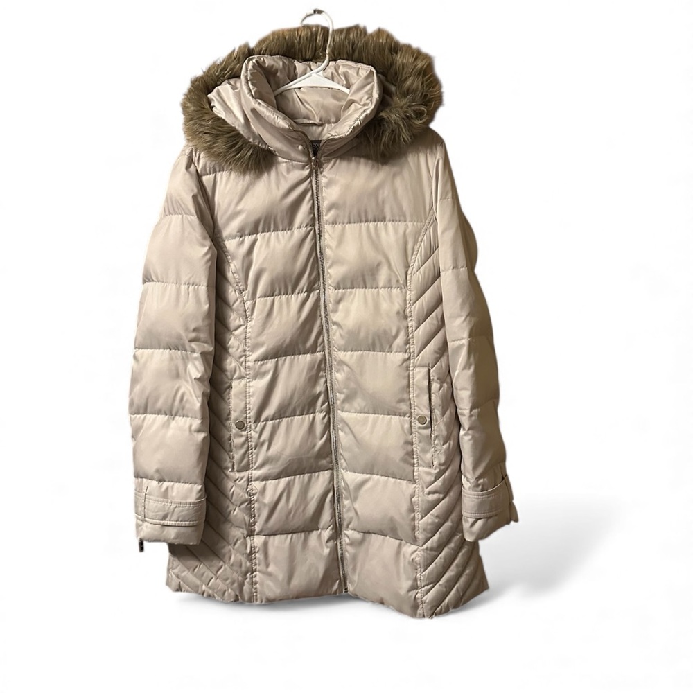 Kenneth Cole Reaction Light Beige Quilted Puffer Coat with Faux Fur Hood